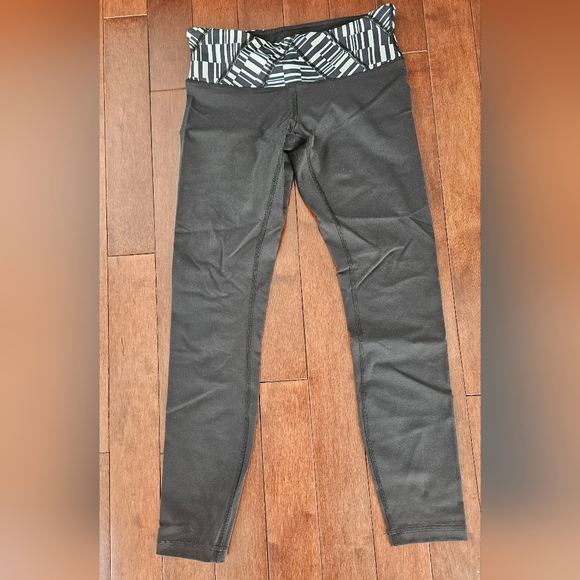 lululemon athletica Pants - Rare! Lululemon Align 25 Leggings